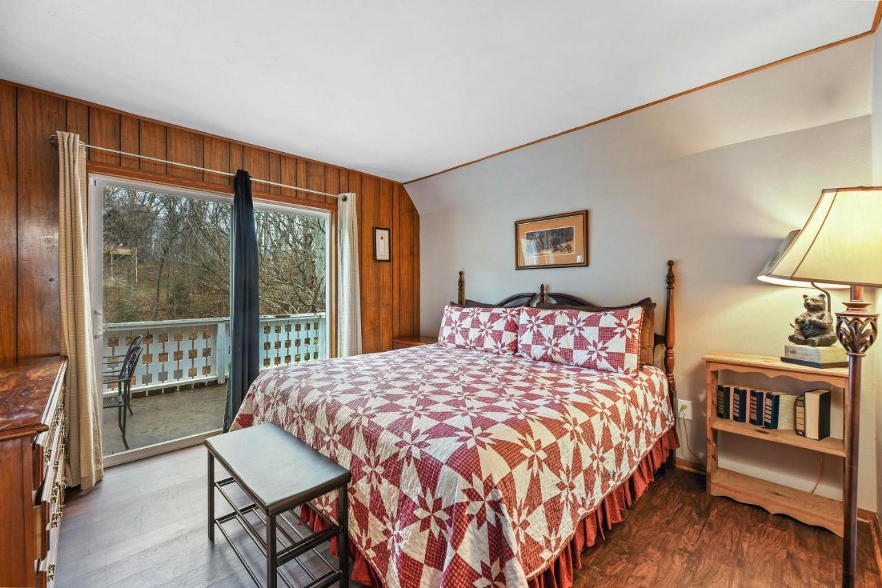 Smokystays Private Pool Chalet Gatlinburg Ngoại thất bức ảnh